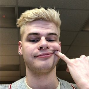 Meet your Posher, Joe